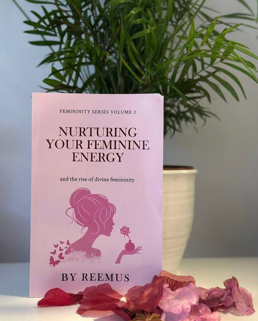 Nurturing Your Feminine Energy: & The Rise Of Divine Femininity (eBook).